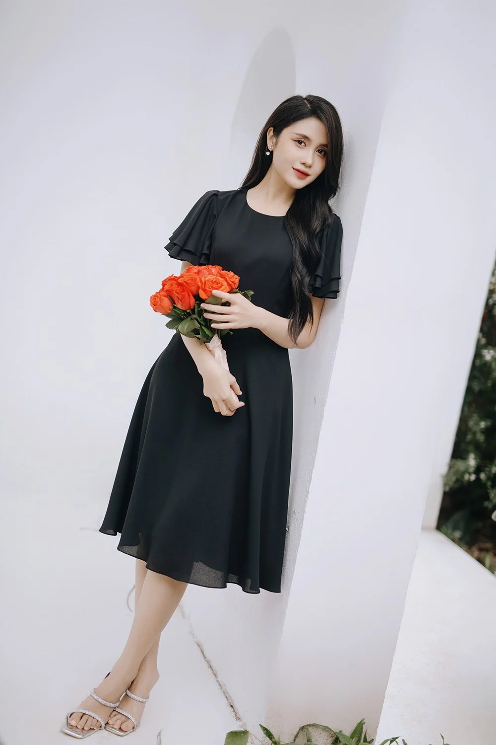 Đầm Dự Tiệc Dạo Phố Phong Cách Huyền Bí Quyến Rũ